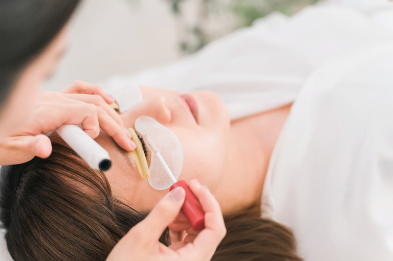 まつ毛パーマの施術